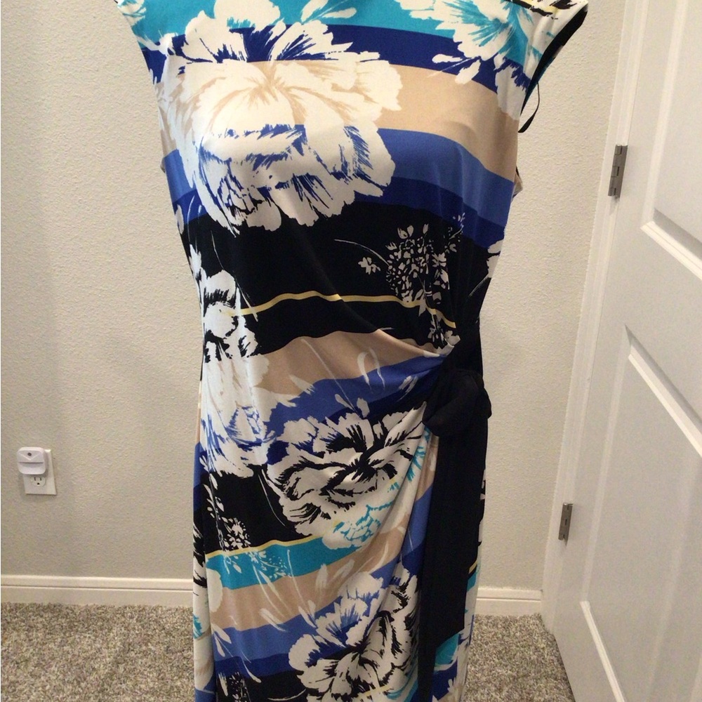 Madison Leigh Blue and Black Floral Dress Size 12